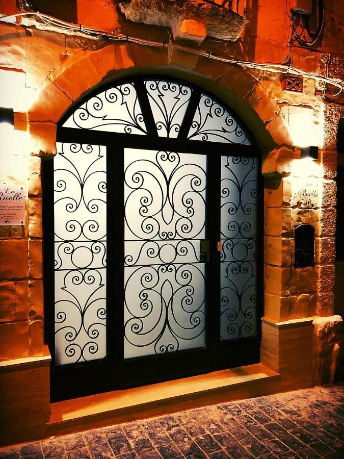 דירות ואלטה 10 La Ruelle מראה חיצוני תמונה