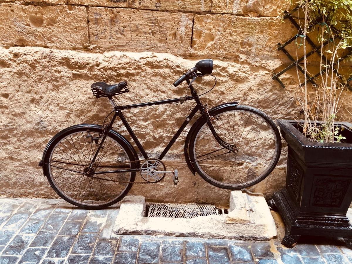 דירות ואלטה 10 La Ruelle מראה חיצוני תמונה