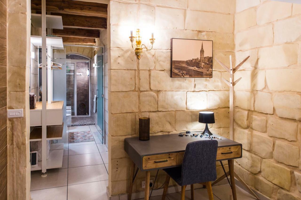 דירות ואלטה 10 La Ruelle מראה חיצוני תמונה