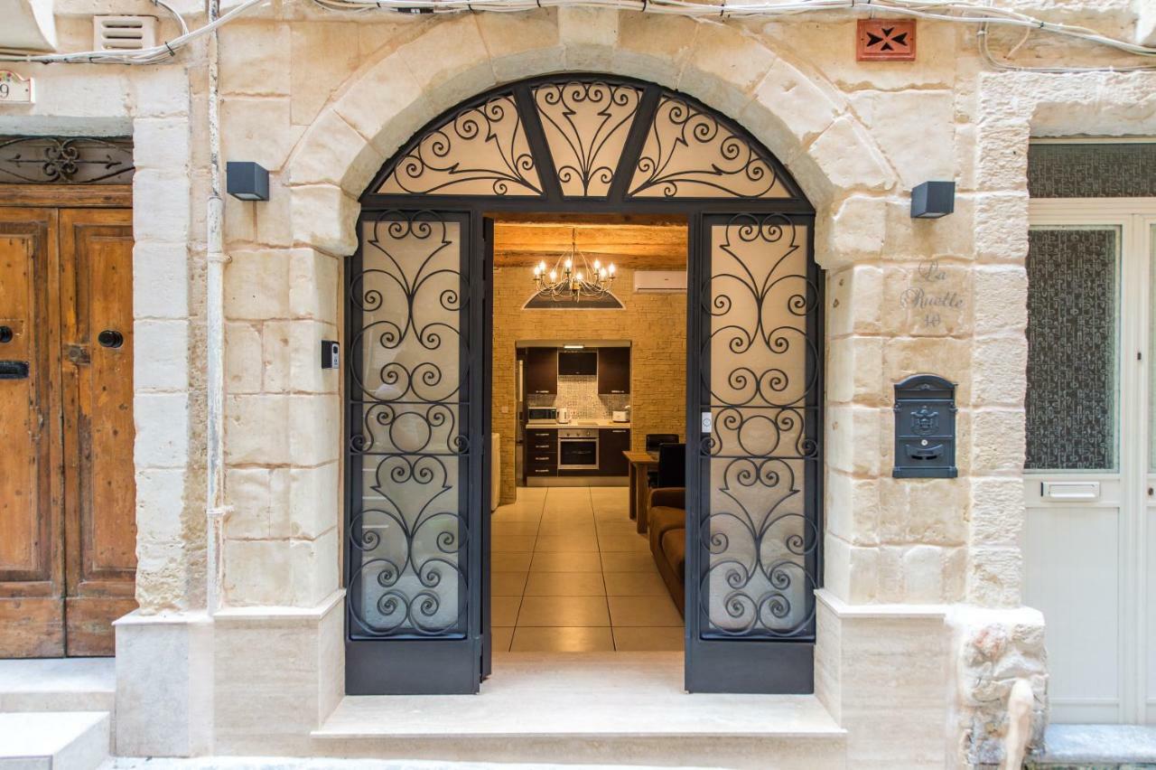 דירות ואלטה 10 La Ruelle מראה חיצוני תמונה